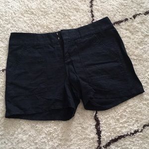Banana Republic linen/cotton blend navy shorts